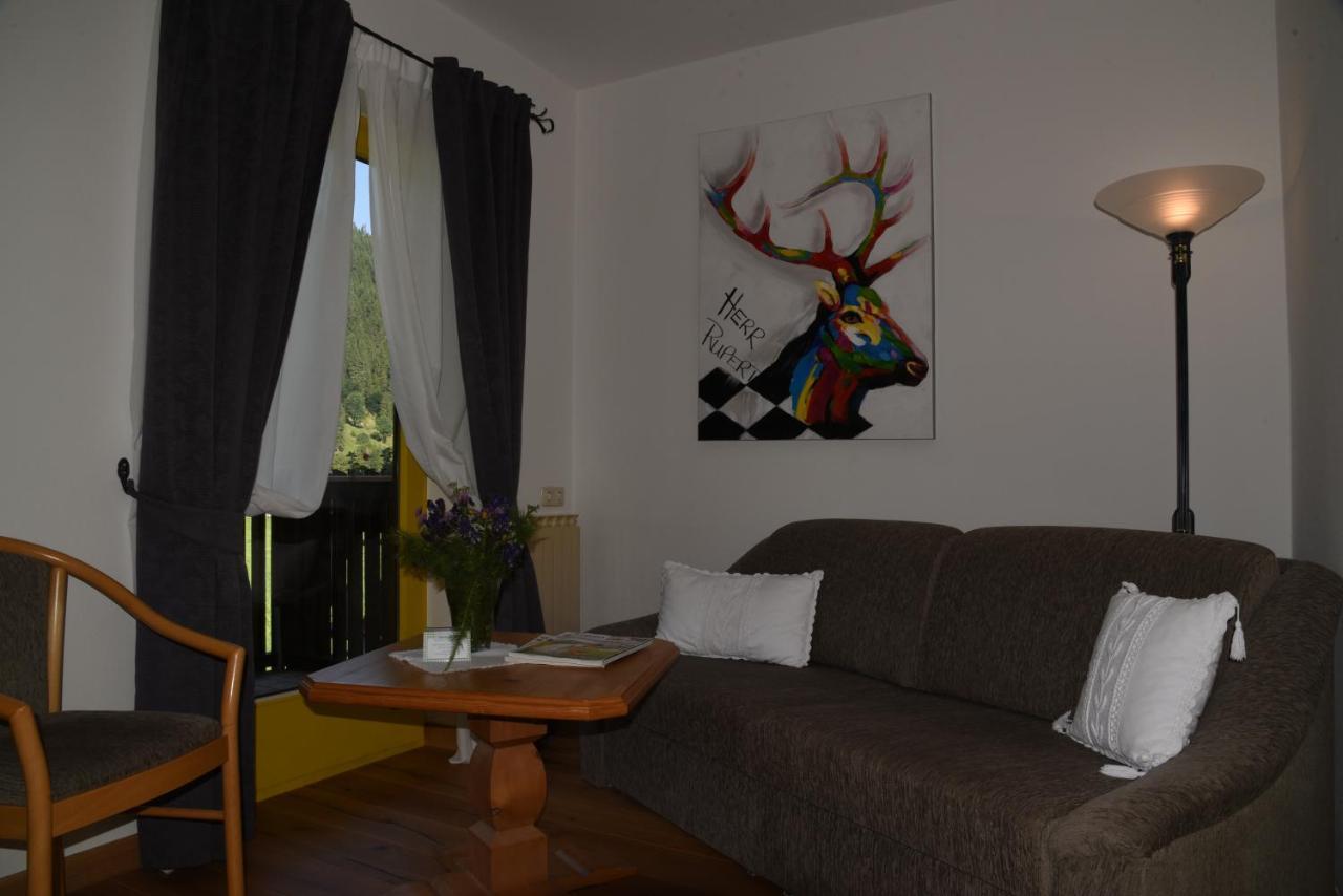 Hotel LÄRCHENHOF Kleinarl Buitenkant foto