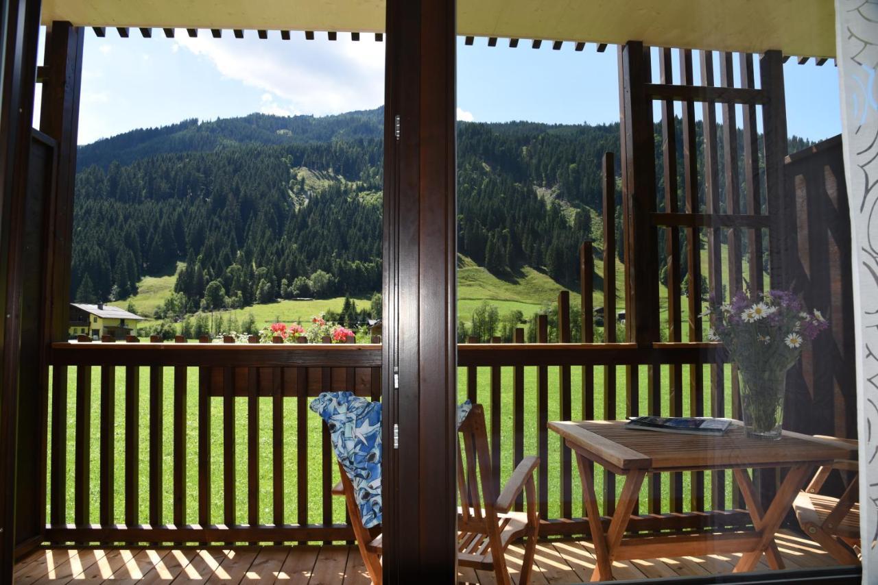 Hotel LÄRCHENHOF Kleinarl Buitenkant foto