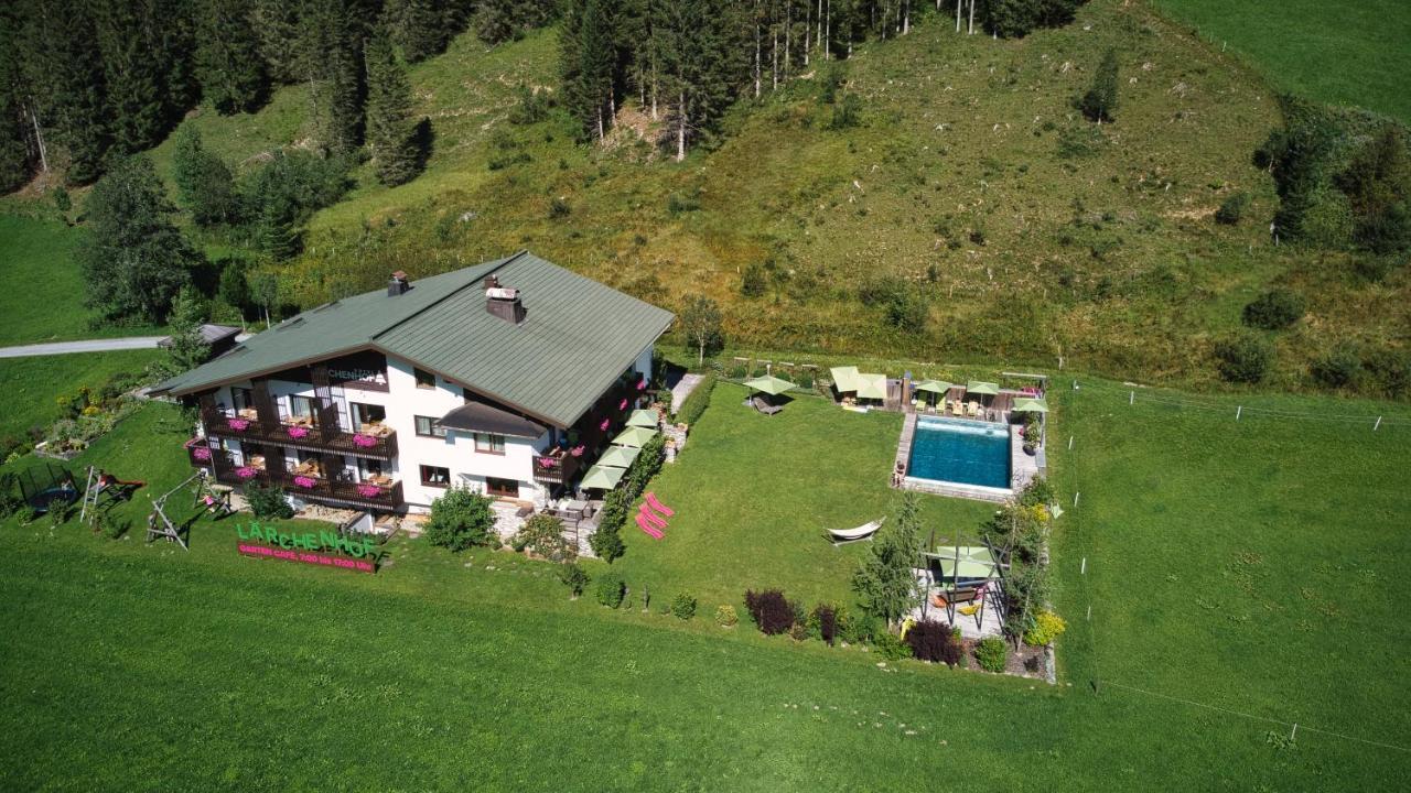 Hotel LÄRCHENHOF Kleinarl Buitenkant foto