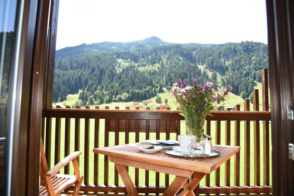 Hotel LÄRCHENHOF Kleinarl Buitenkant foto