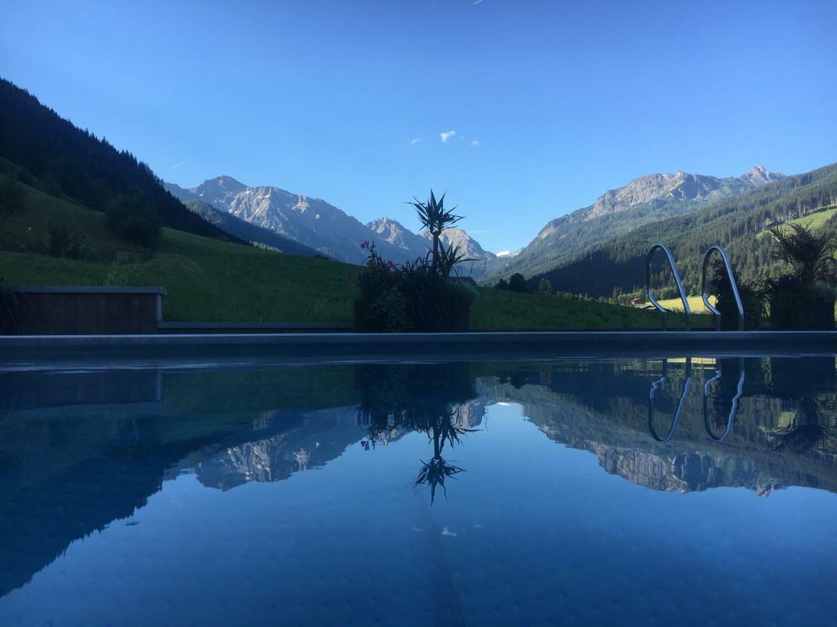 Hotel LÄRCHENHOF Kleinarl Buitenkant foto